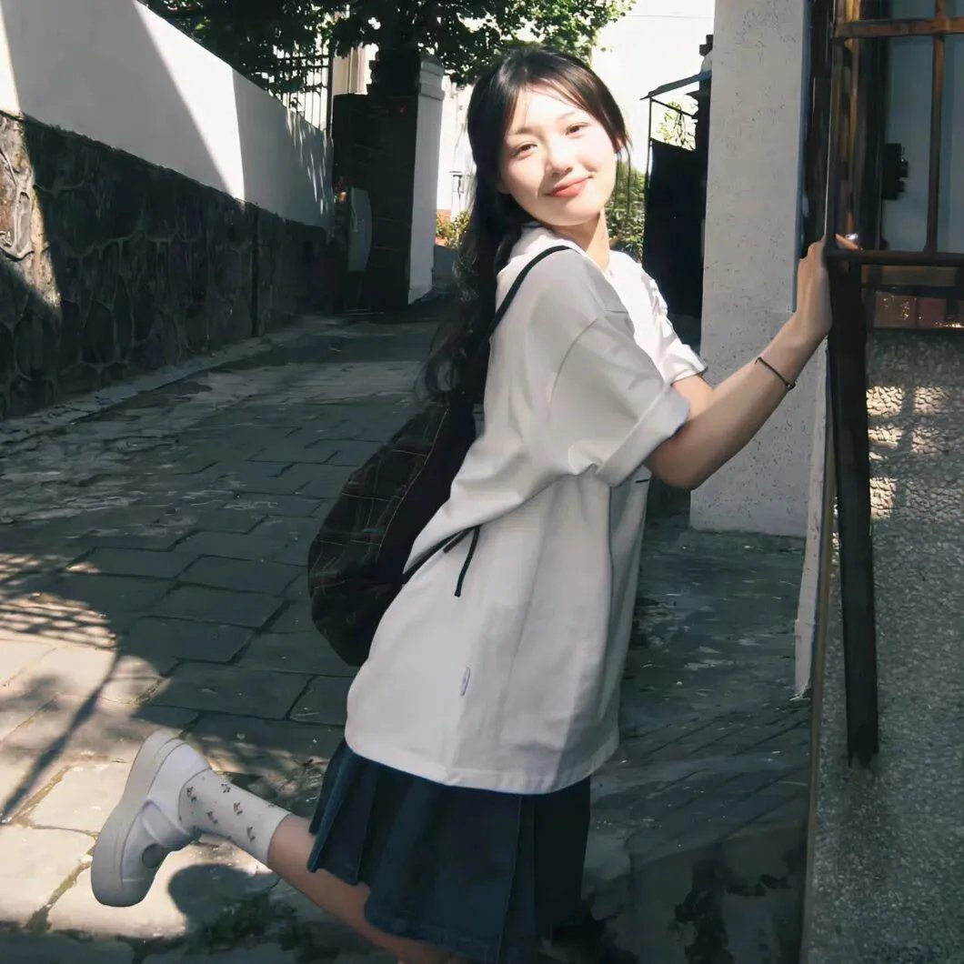彩绘门